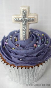 DIY Chocolate Cross Cupcake Topper